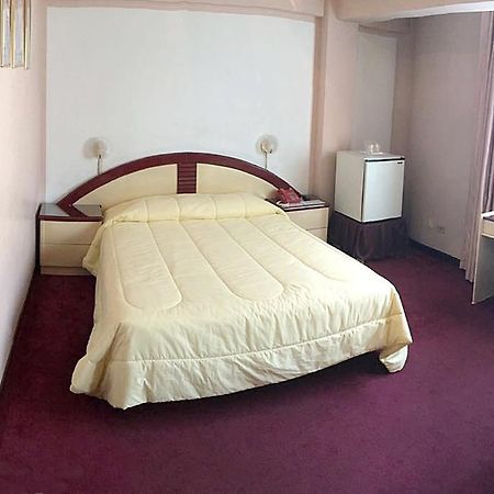 Americana Hotel Cochabamba Luaran gambar